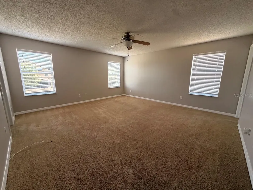 346 Rona Lane Davenport FL 33897