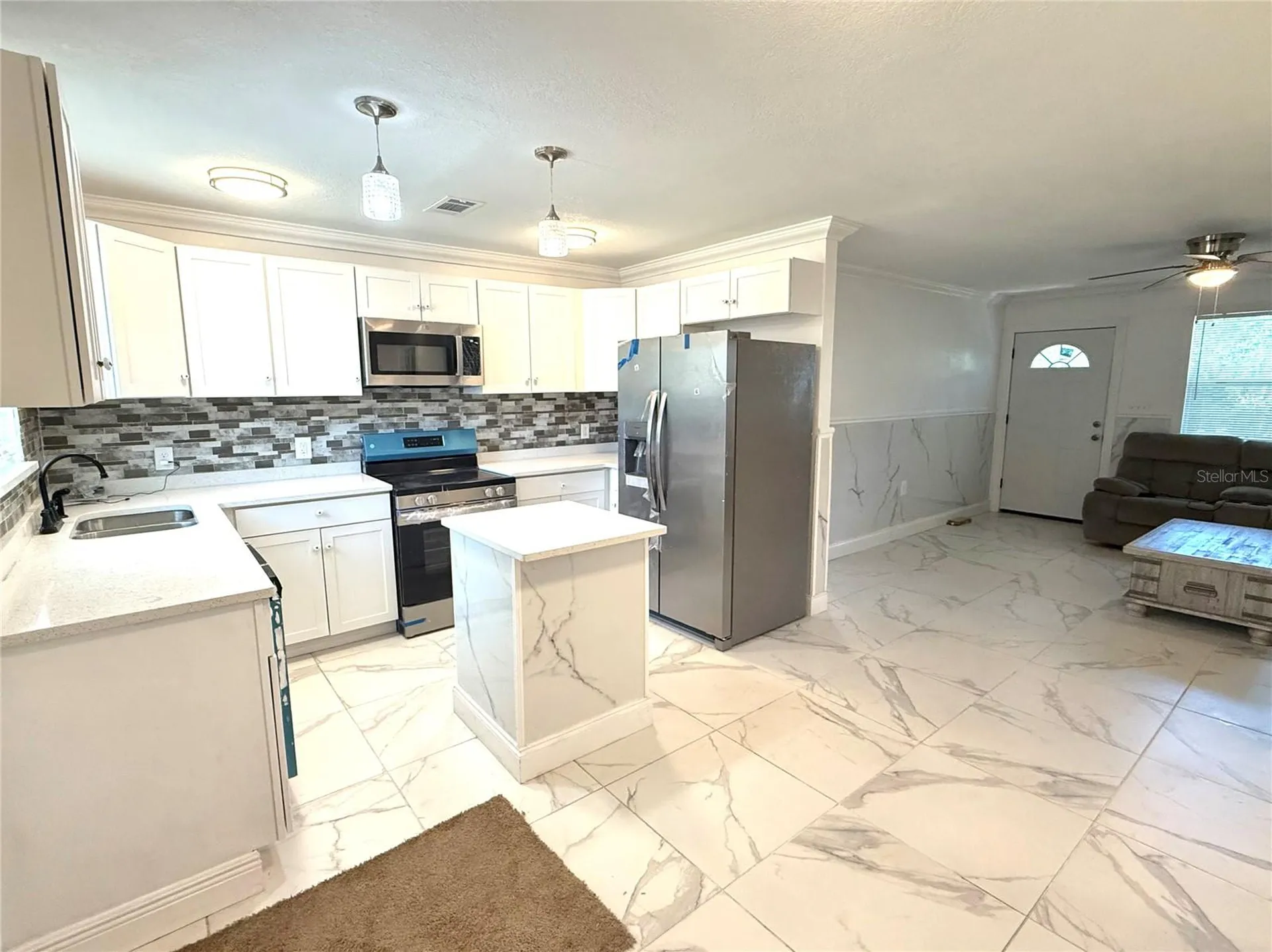 1682 Magnolia Lane Kissimmee FL 34746