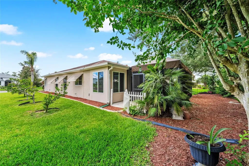 9082 SE 135th Loop Summerfield FL 34491