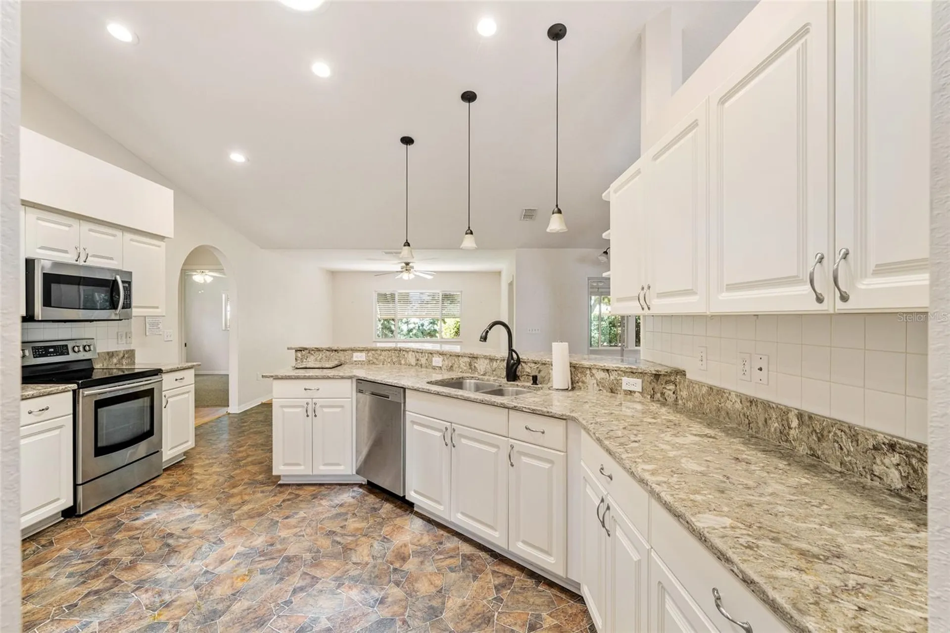 9082 SE 135th Loop Summerfield FL 34491