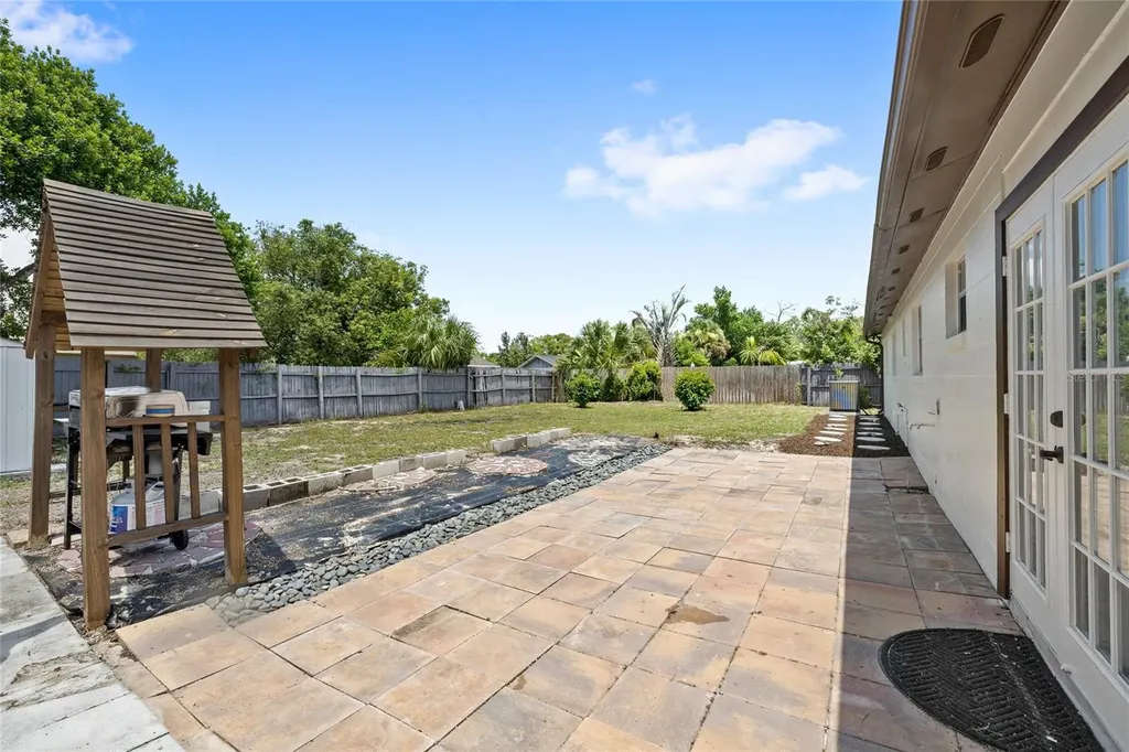 526 E Grandview Way Casselberry FL 32707