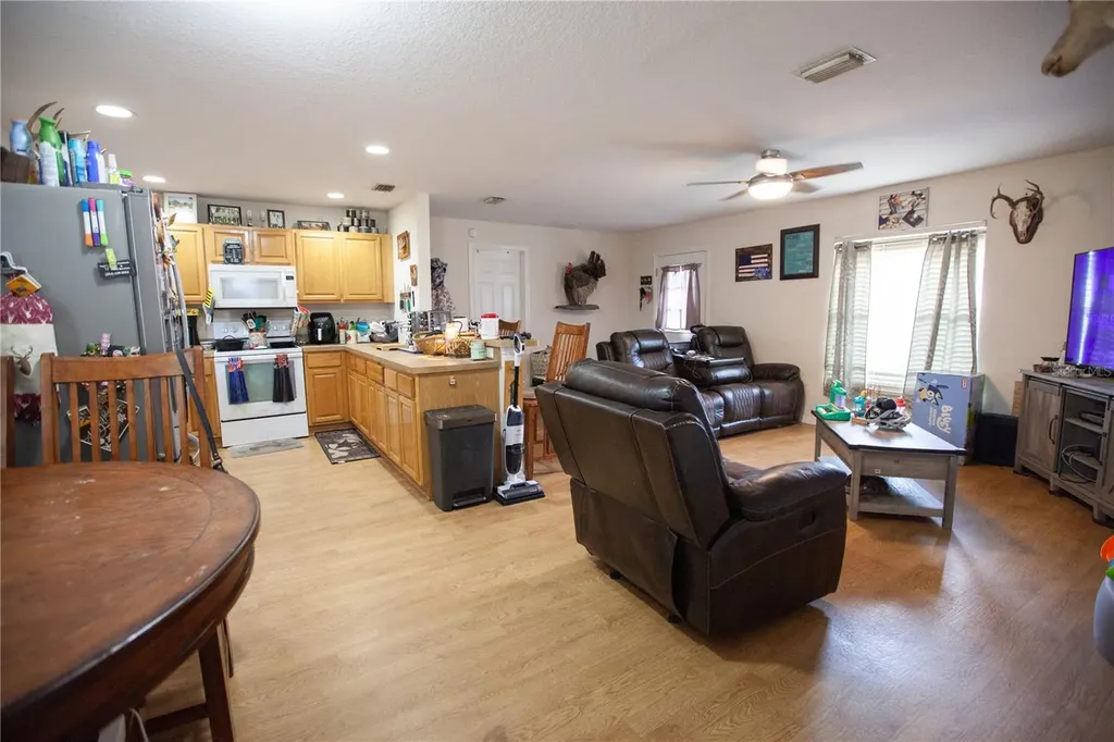 3554 County Road 230c Wildwood FL 34785