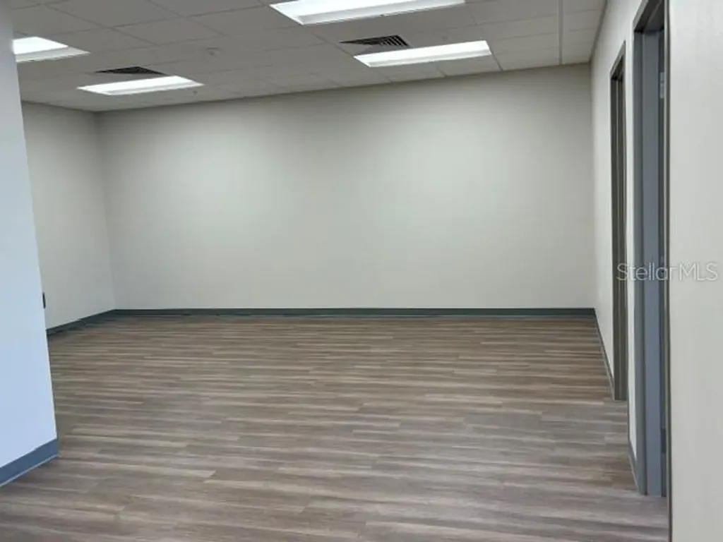 8245-8249 S Vicela Drive N Sarasota FL 34240