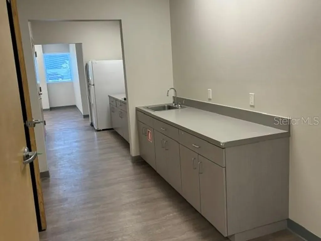 8245-8249 S Vicela Drive N Sarasota FL 34240