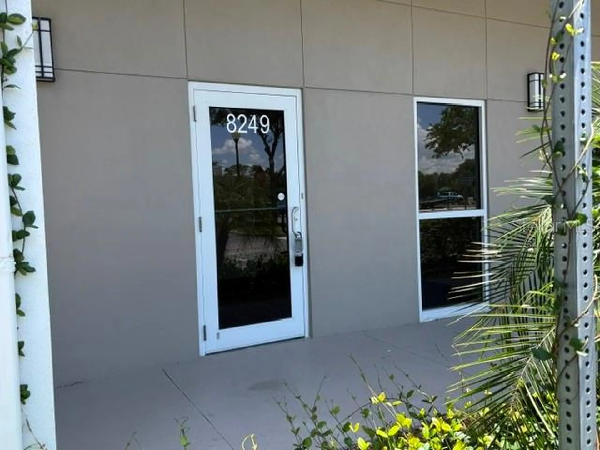 8245-8249 S Vicela Drive N Sarasota FL 34240