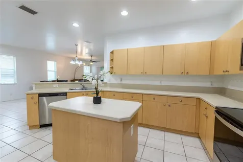 11447 Captiva Kay Drive Riverview FL 33569