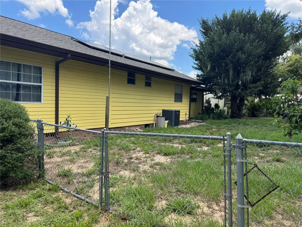 398 Virginia Street Frostproof FL 33843