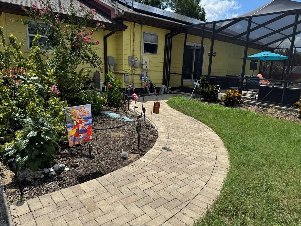 398 Virginia Street Frostproof FL 33843