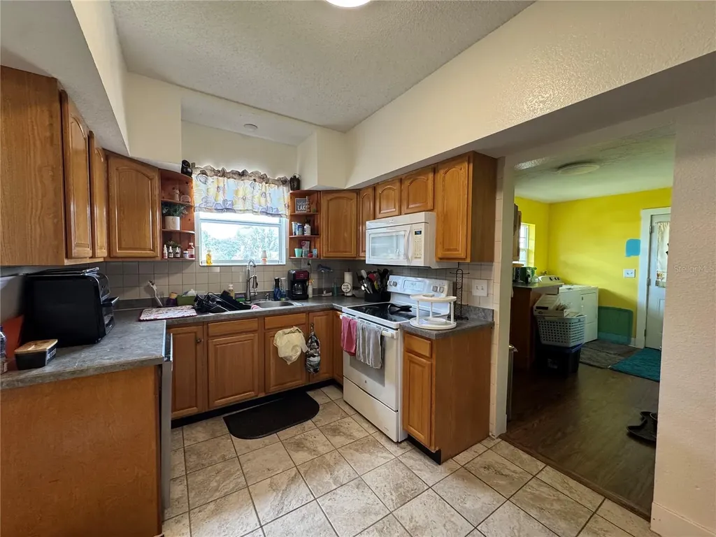 398 Virginia Street Frostproof FL 33843
