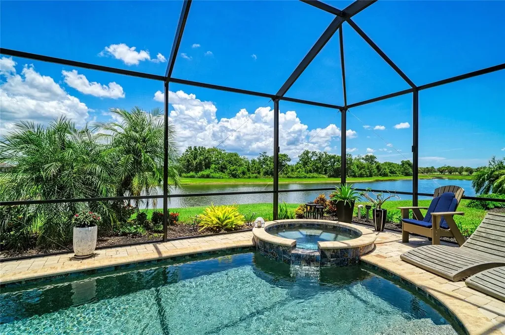 5731 Cheech Glen Bradenton FL 34211