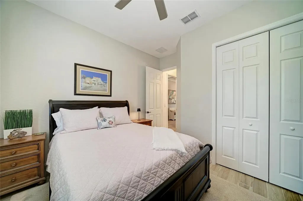 5731 Cheech Glen Bradenton FL 34211