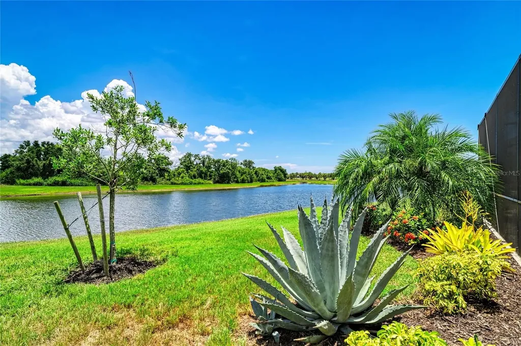 5731 Cheech Glen Bradenton FL 34211