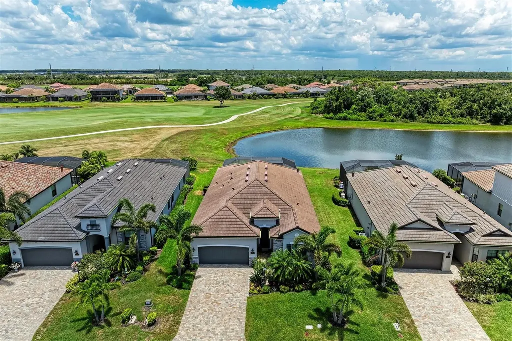 5731 Cheech Glen Bradenton FL 34211