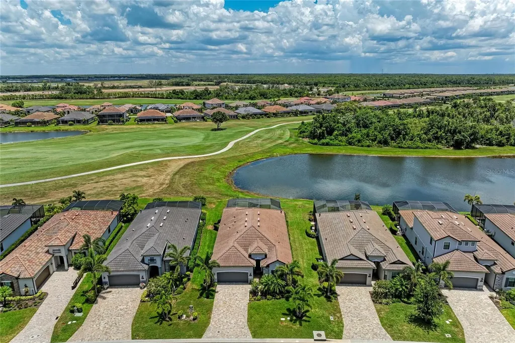 5731 Cheech Glen Bradenton FL 34211