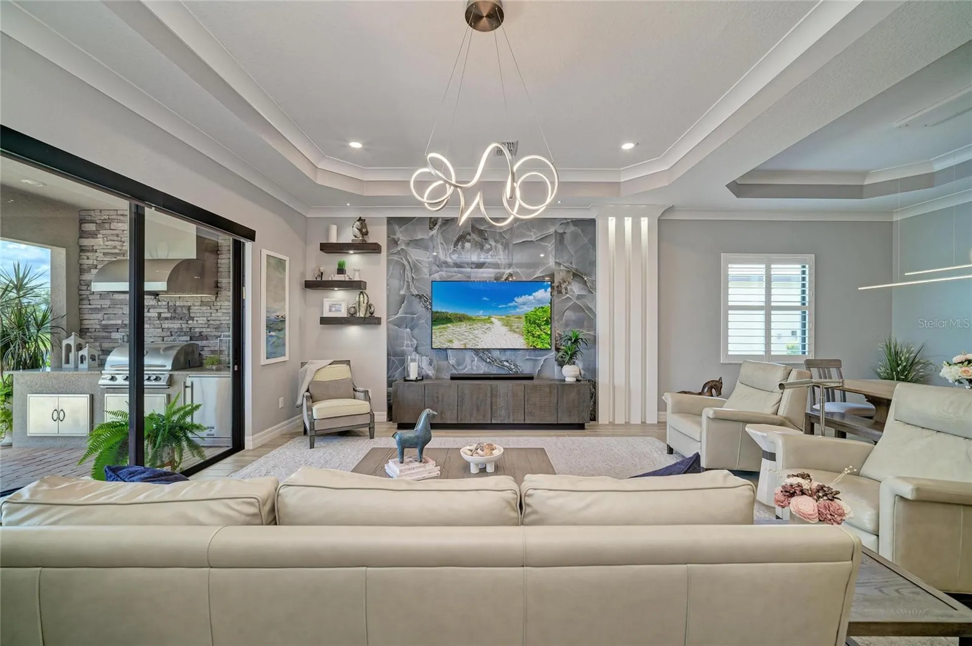 5731 Cheech Glen Bradenton FL 34211