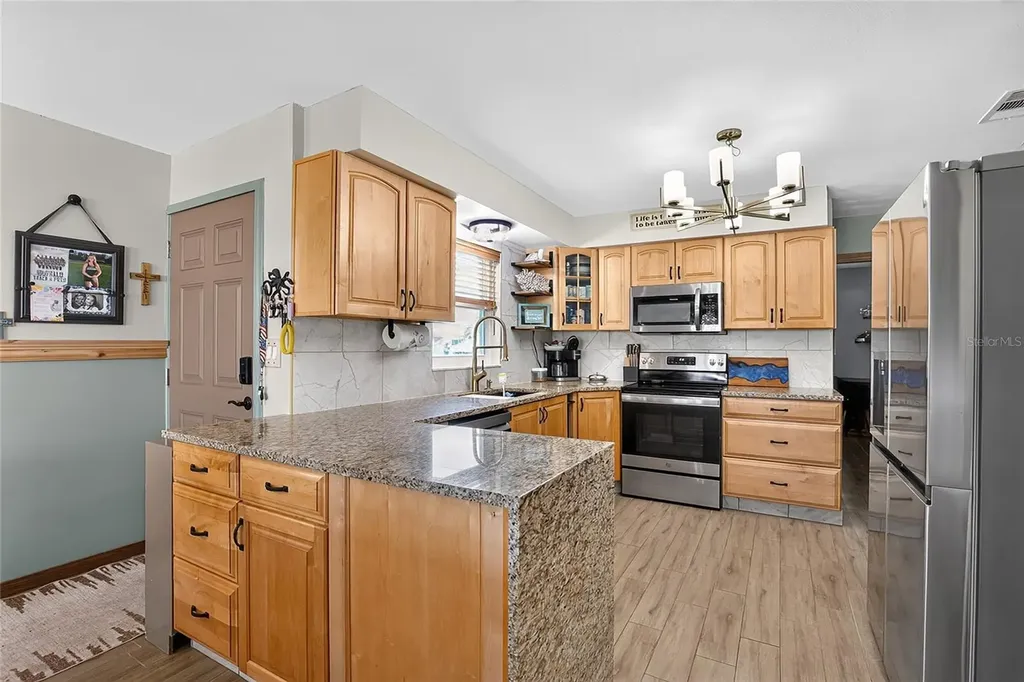6503 Lonnie Lee Lane Hudson FL 34667
