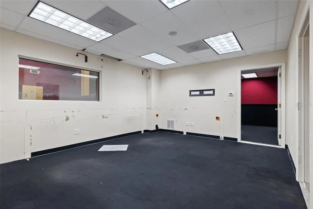 5021 W Nassau Street Tampa FL 33607