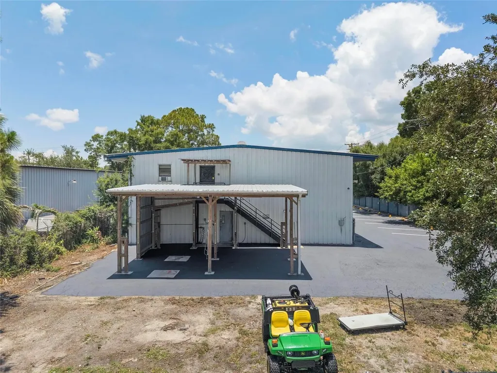 5021 W Nassau Street Tampa FL 33607