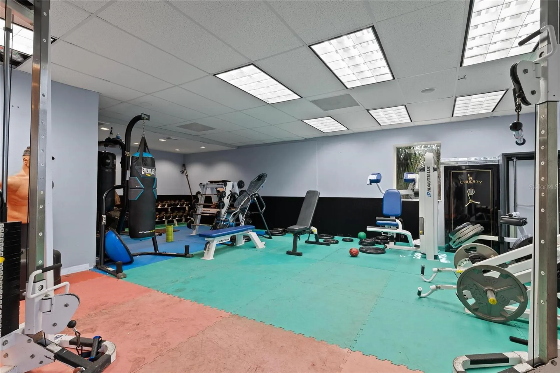 5021 W Nassau Street Tampa FL 33607