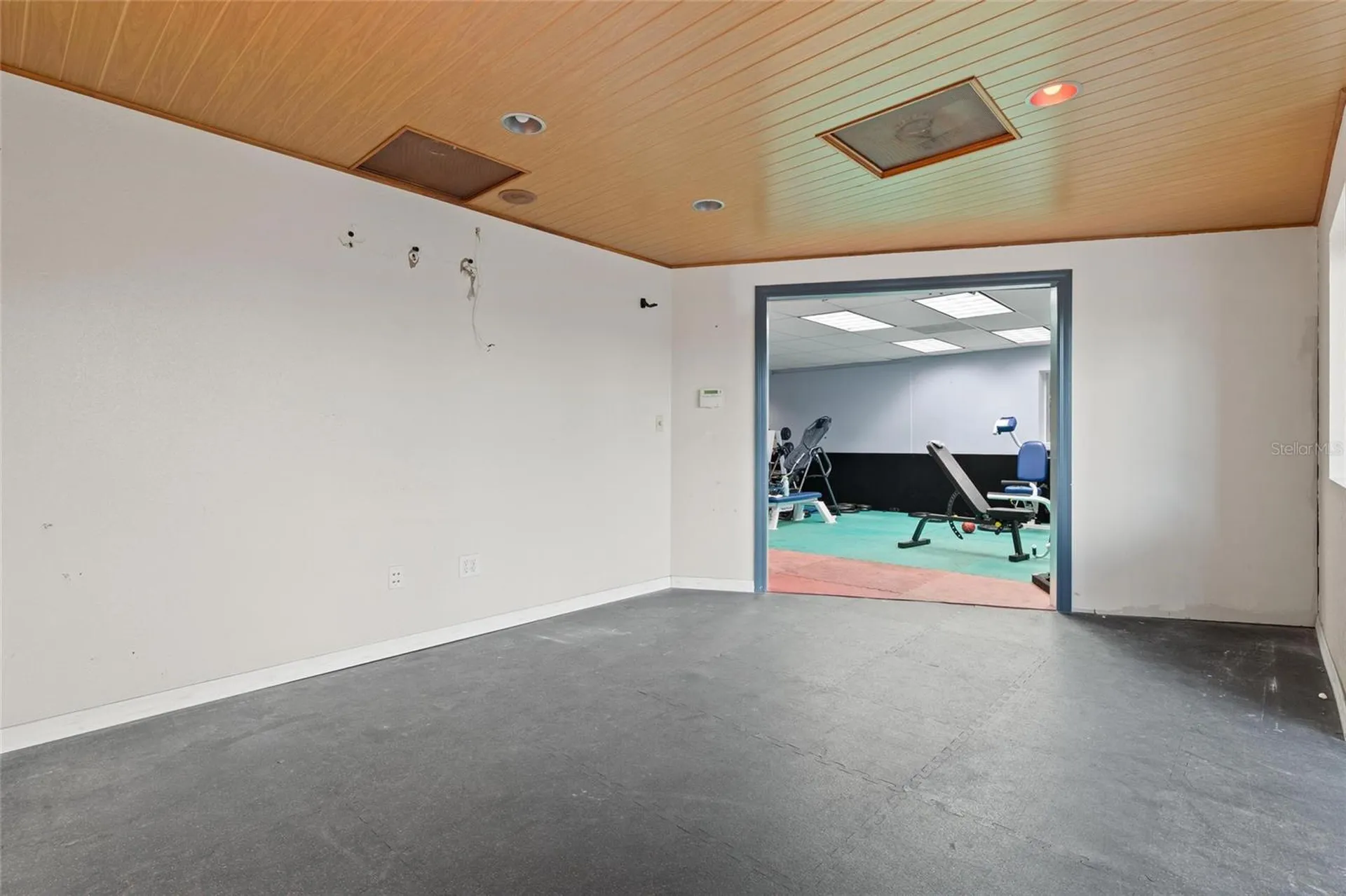 5021 W Nassau Street Tampa FL 33607