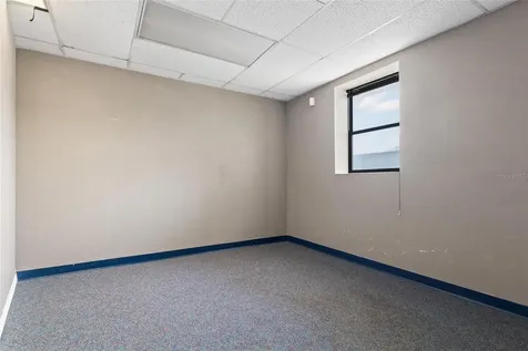 5021 W Nassau Street Tampa FL 33607