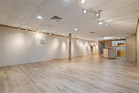 5021 W Nassau Street Tampa FL 33607