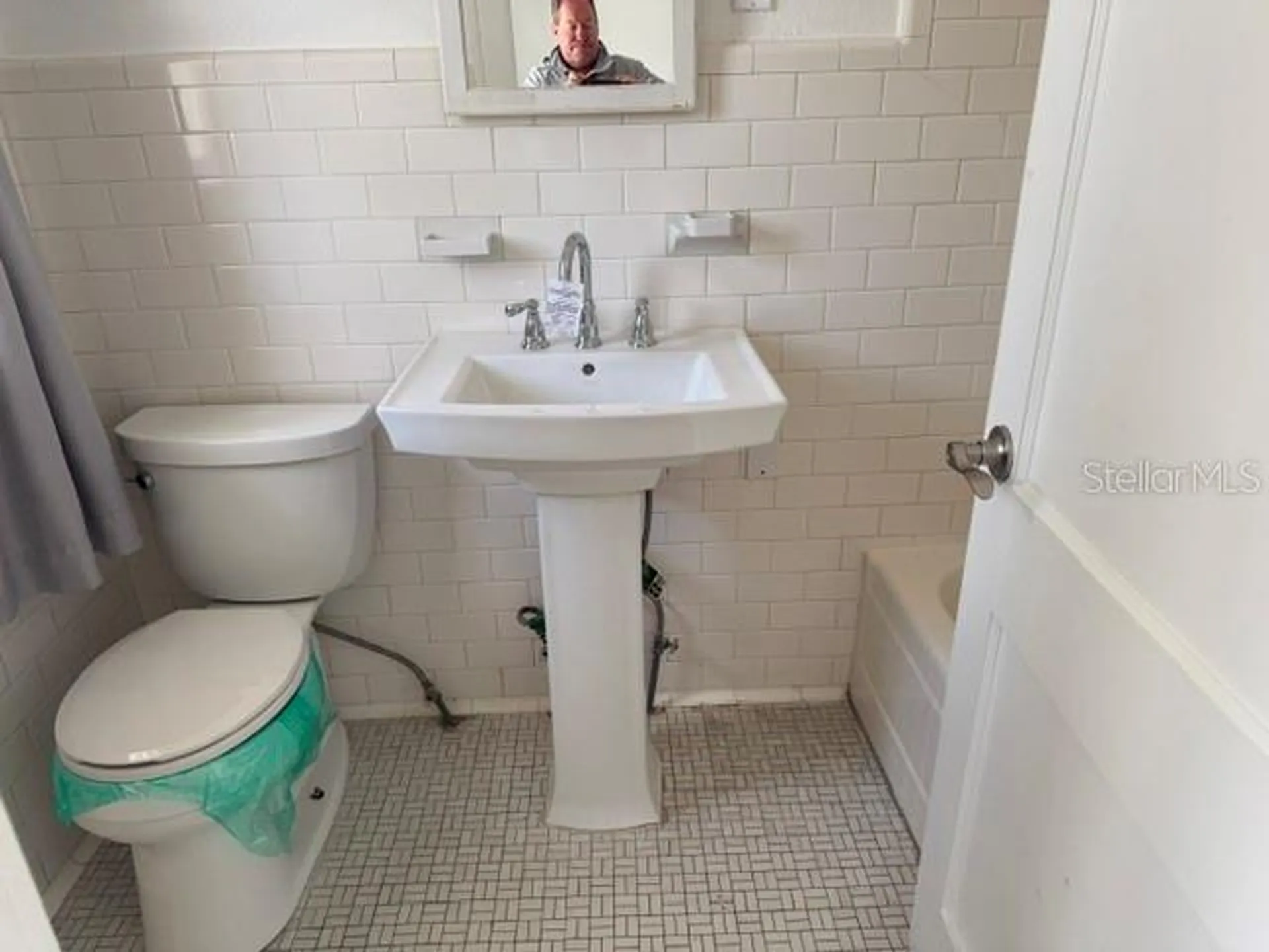 617 Siesta Drive Sarasota FL 34242