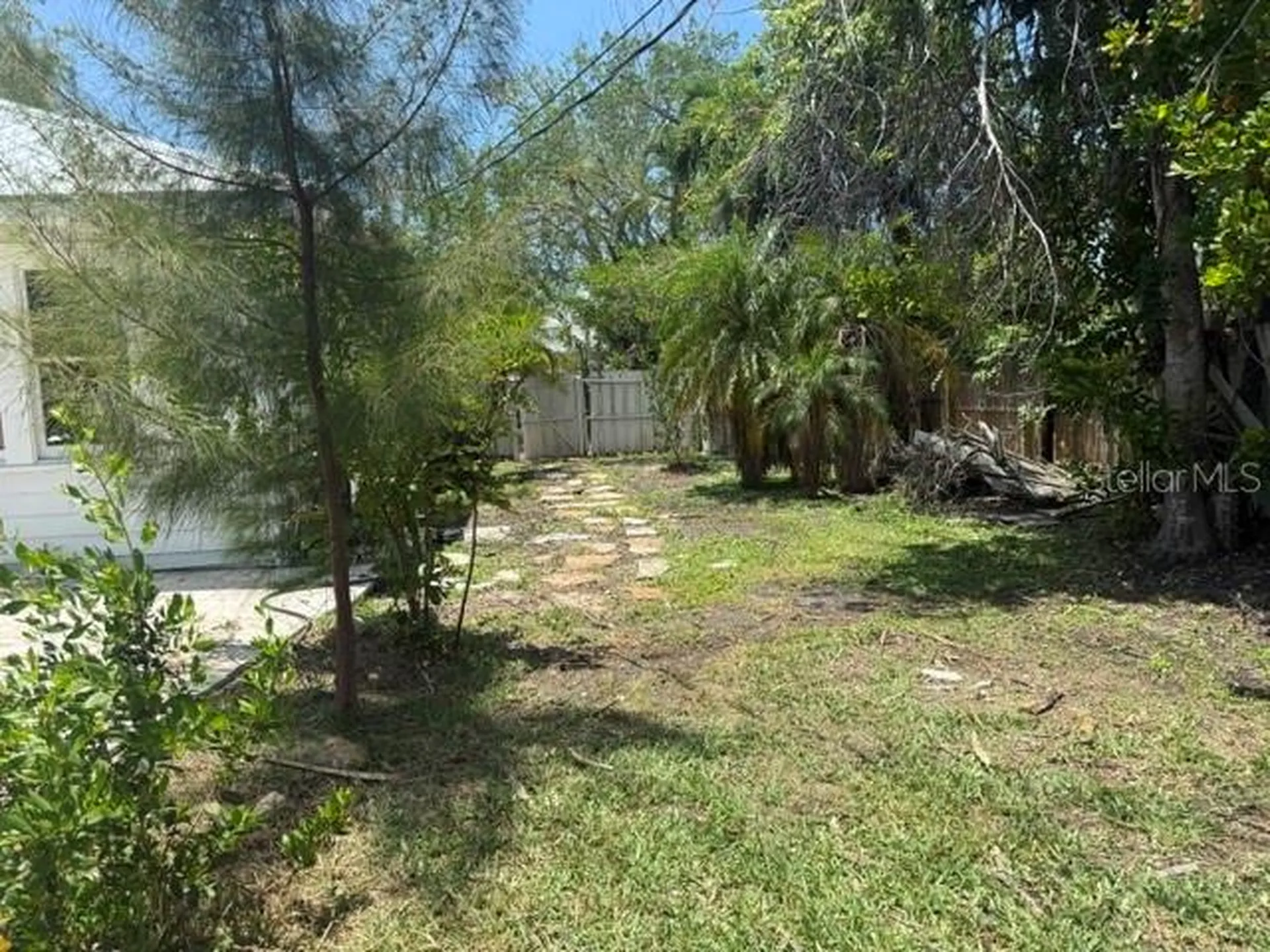 617 Siesta Drive Sarasota FL 34242