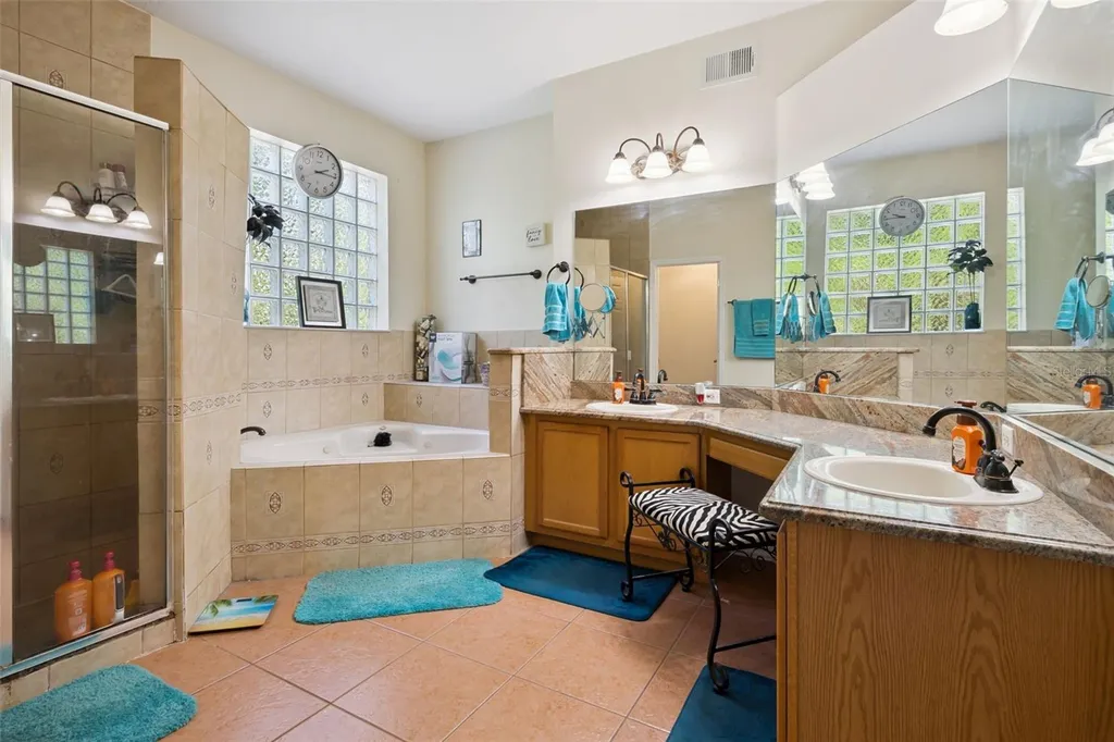 1603 Johns Cove Lane Oakland FL 34787
