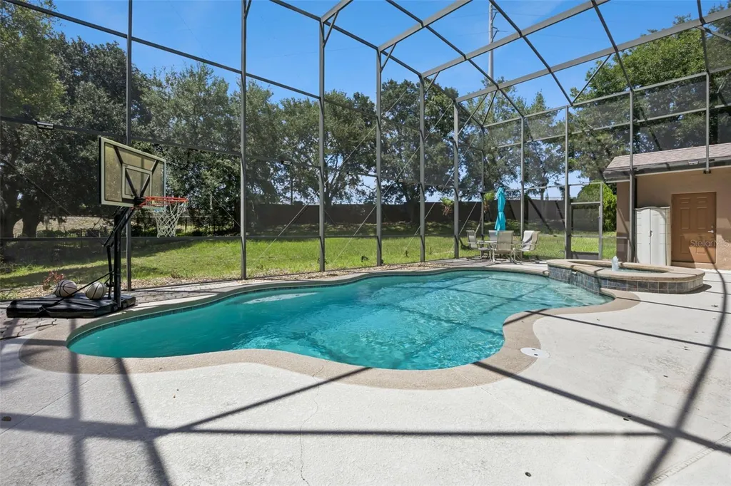 1603 Johns Cove Lane Oakland FL 34787