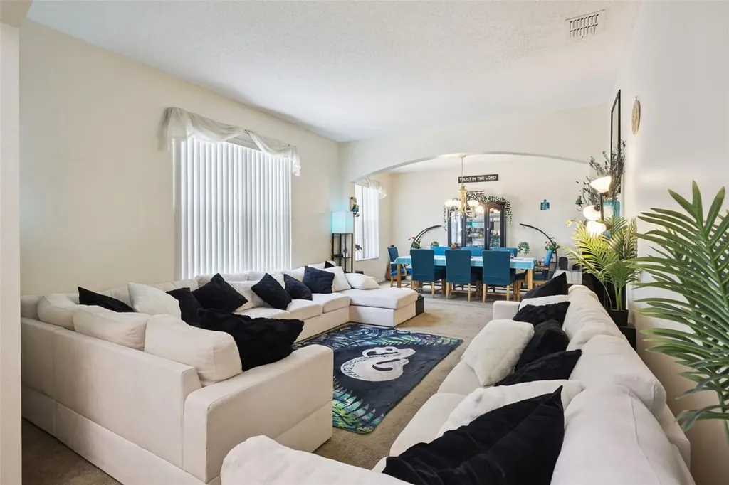 1603 Johns Cove Lane Oakland FL 34787