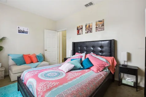1603 Johns Cove Lane Oakland FL 34787