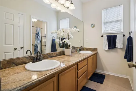 1603 Johns Cove Lane Oakland FL 34787