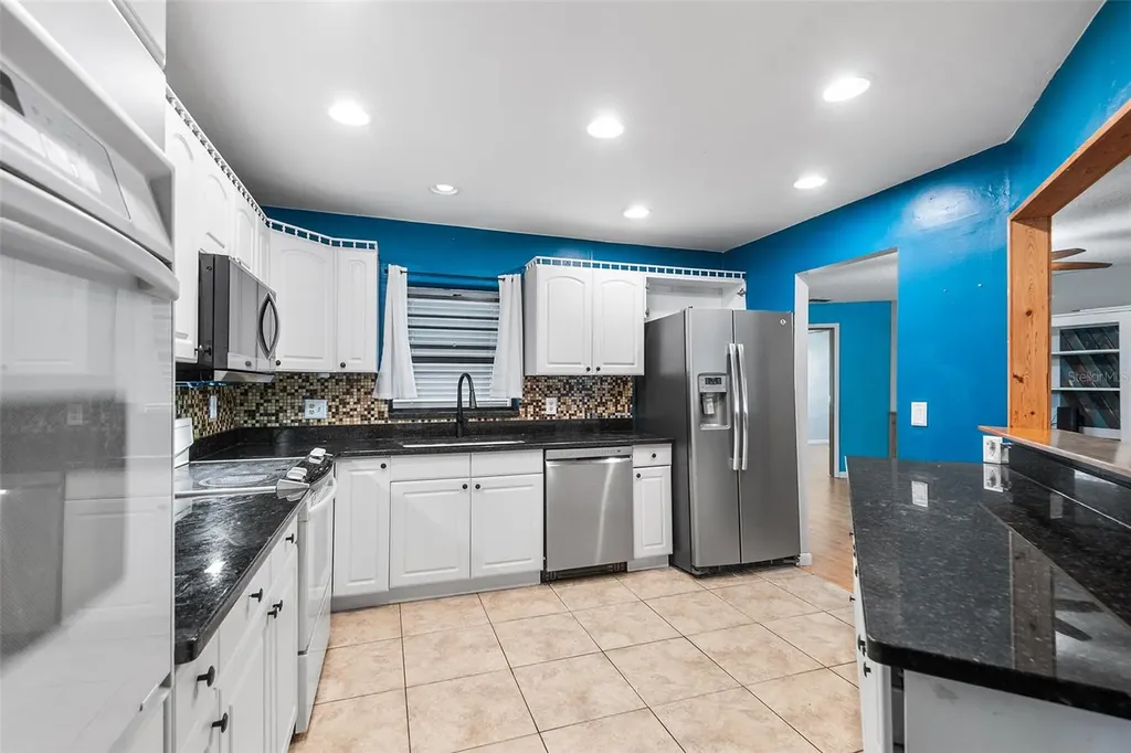 905 Van Drive Auburndale FL 33823