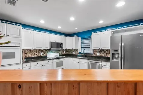 905 Van Drive Auburndale FL 33823