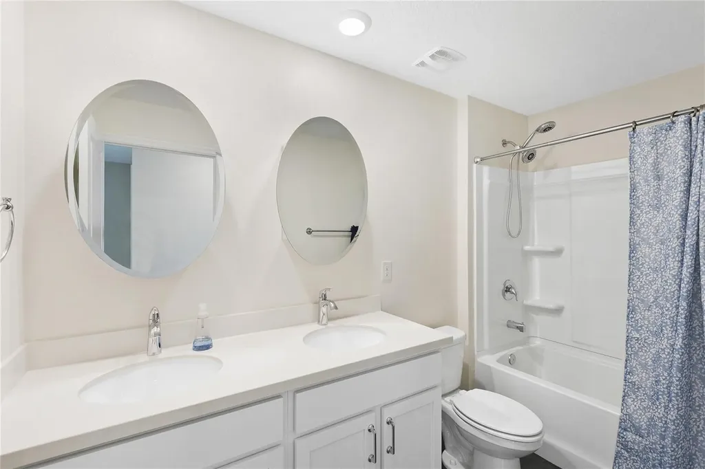 2966 Great Abaco Way Bradenton FL 34208