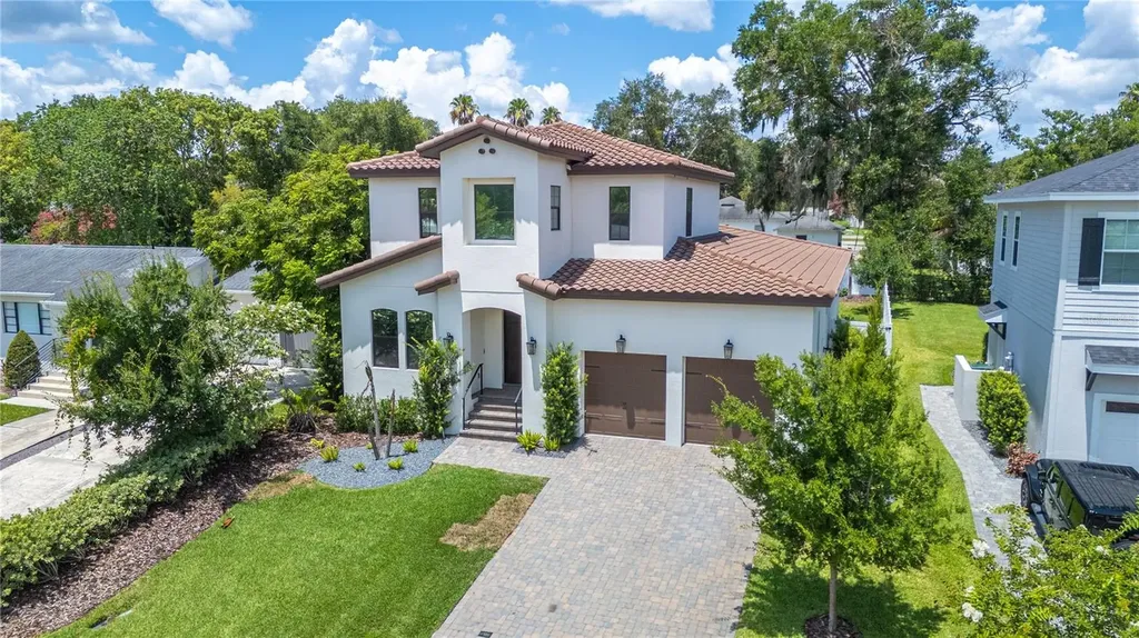 2403 Derbyshire Avenue Lakeland FL 33803