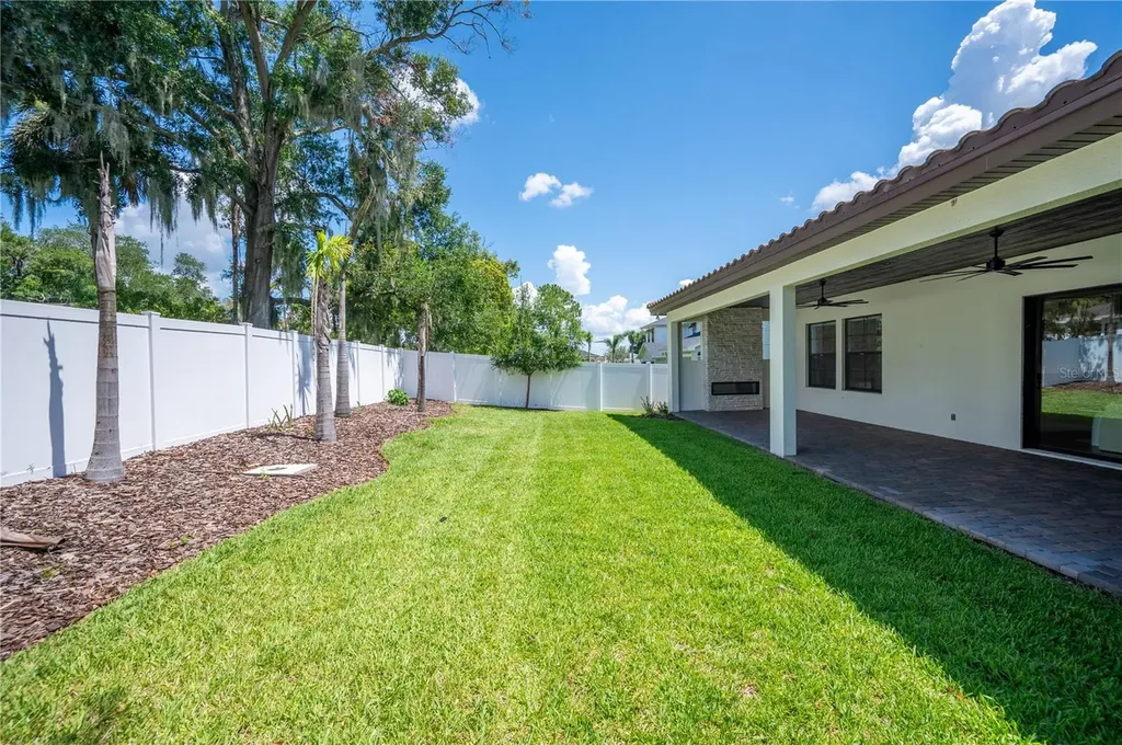 2403 Derbyshire Avenue Lakeland FL 33803