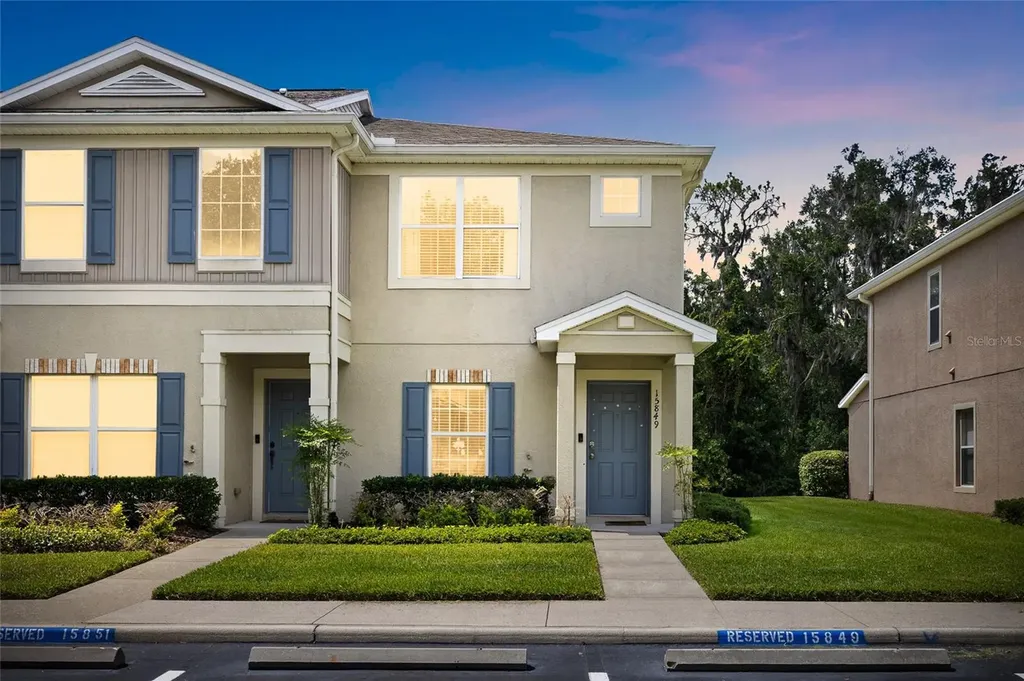 15849 Fishhawk View Drive Lithia FL 33547