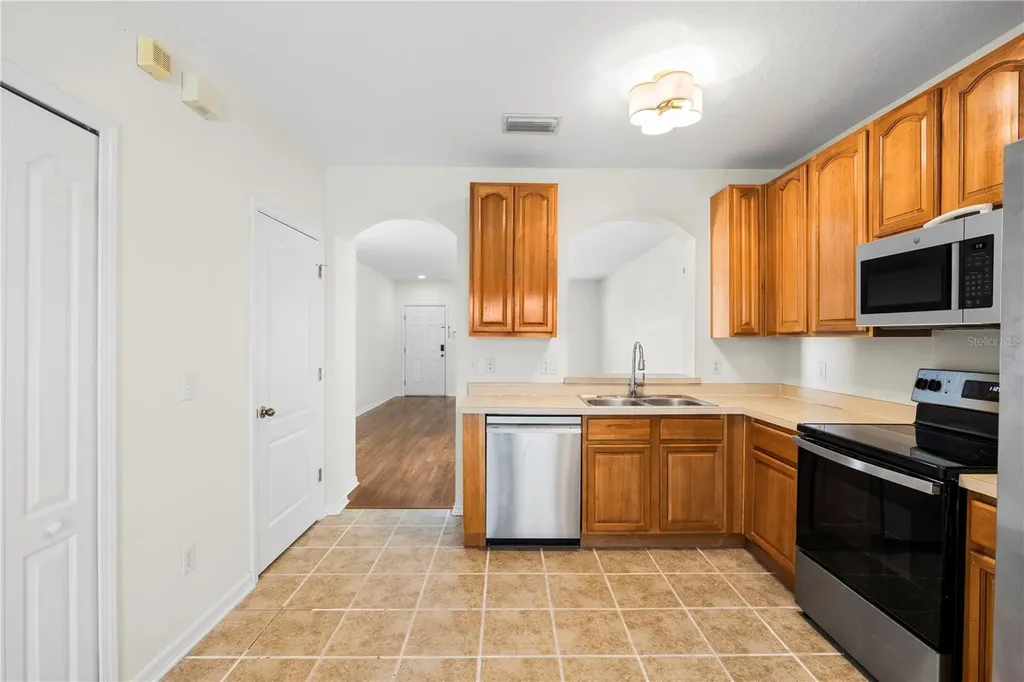 15849 Fishhawk View Drive Lithia FL 33547