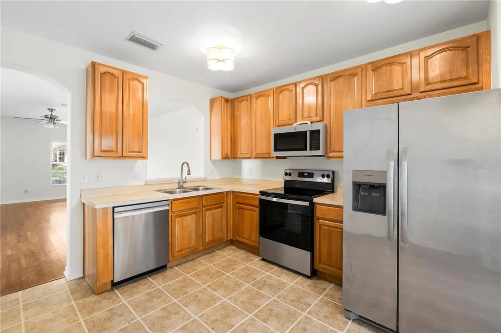 15849 Fishhawk View Drive Lithia FL 33547