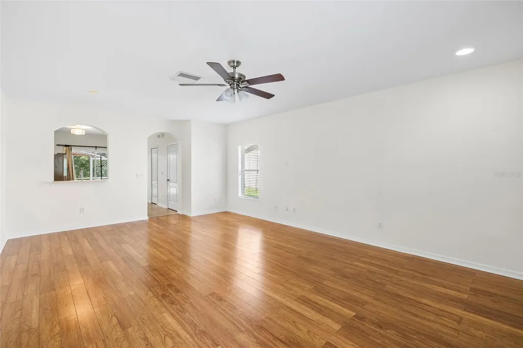 15849 Fishhawk View Drive Lithia FL 33547