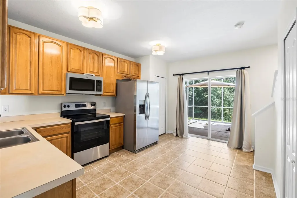 15849 Fishhawk View Drive Lithia FL 33547