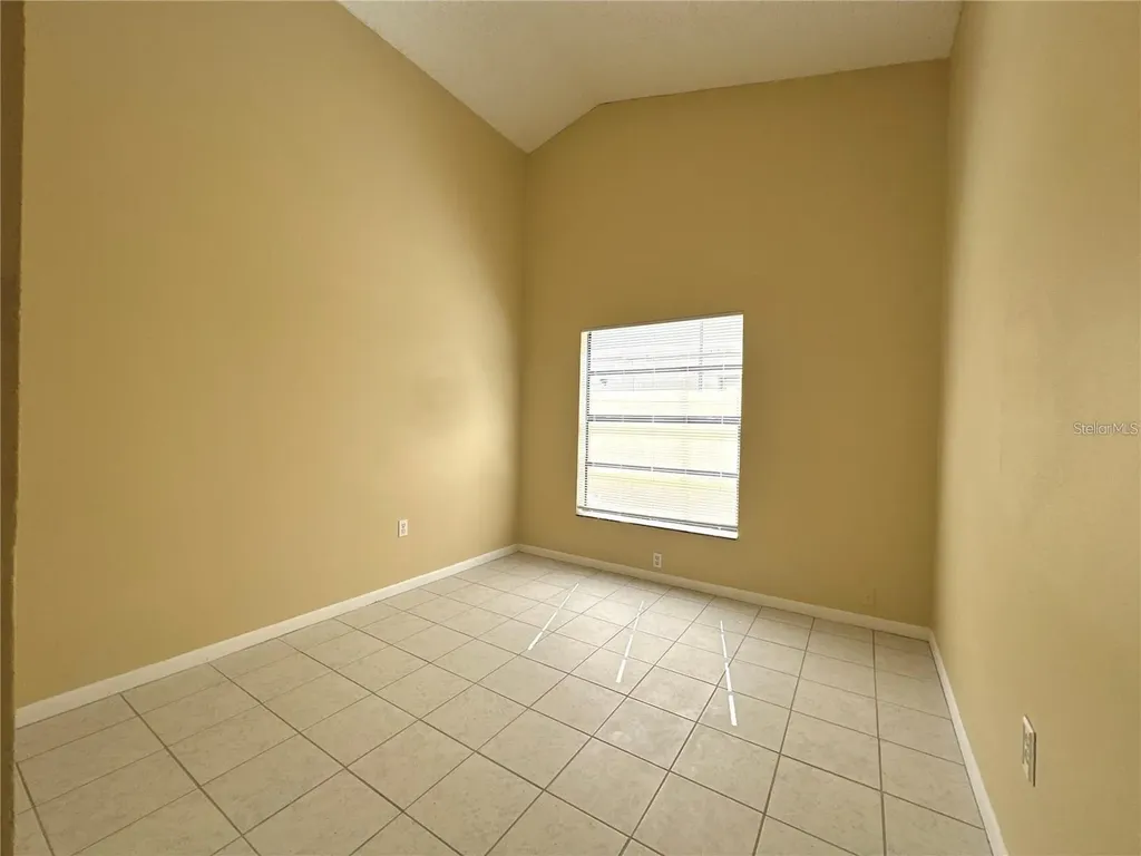 3933 Magnolia Lake Lane Orlando FL 32810