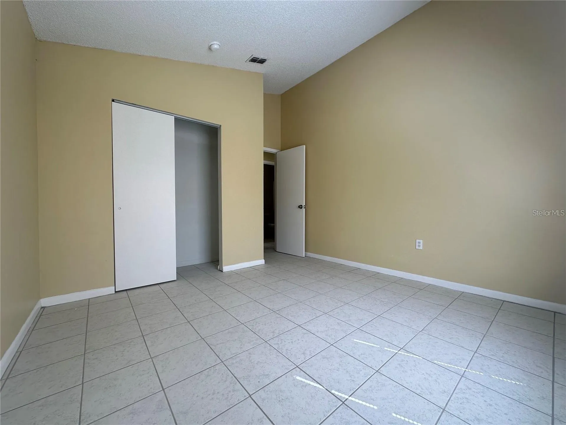 3933 Magnolia Lake Lane Orlando FL 32810
