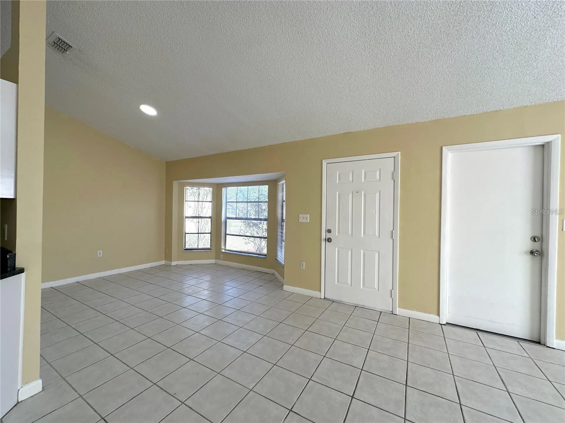 3933 Magnolia Lake Lane Orlando FL 32810