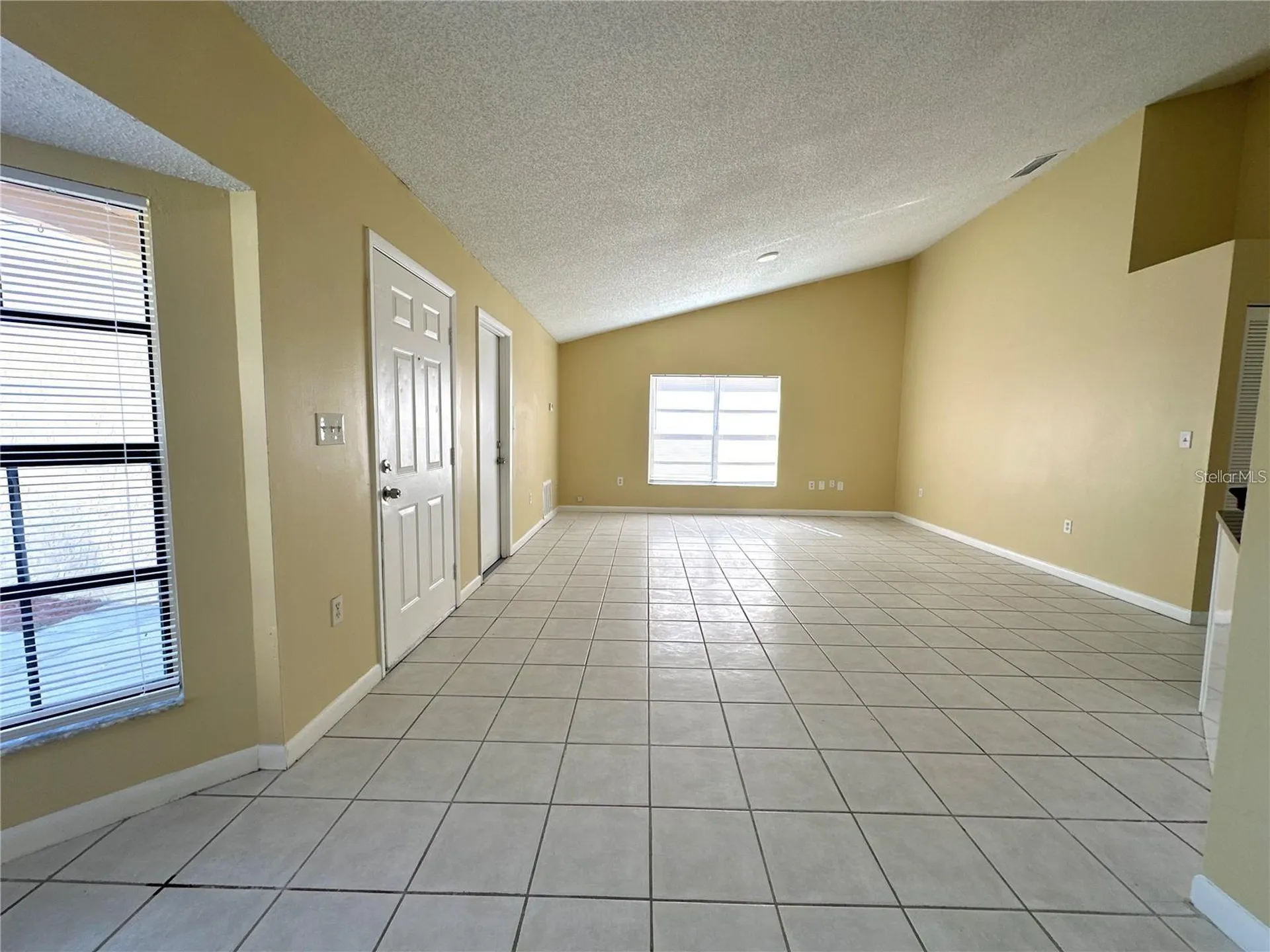3933 Magnolia Lake Lane Orlando FL 32810