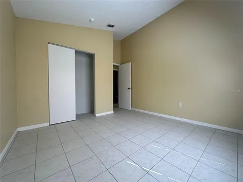 3933 Magnolia Lake Lane Orlando FL 32810