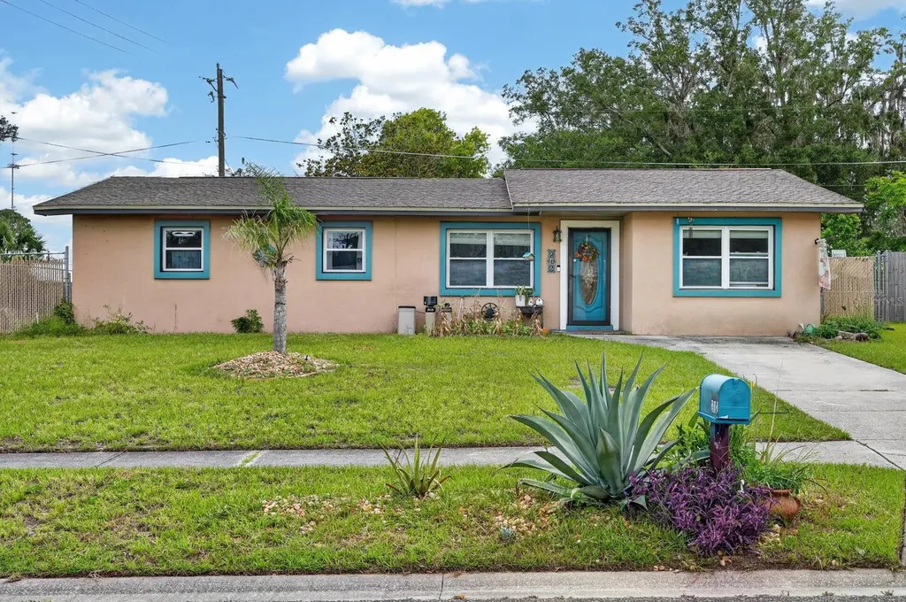 212 Mimosa Drive Palatka FL 32177