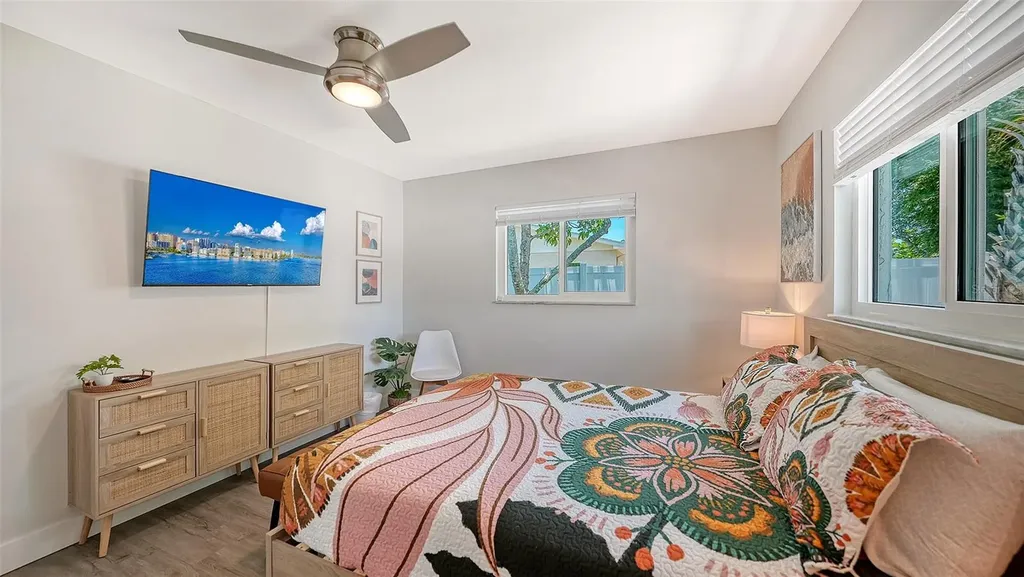 1302 Mango Avenue Venice FL 34285